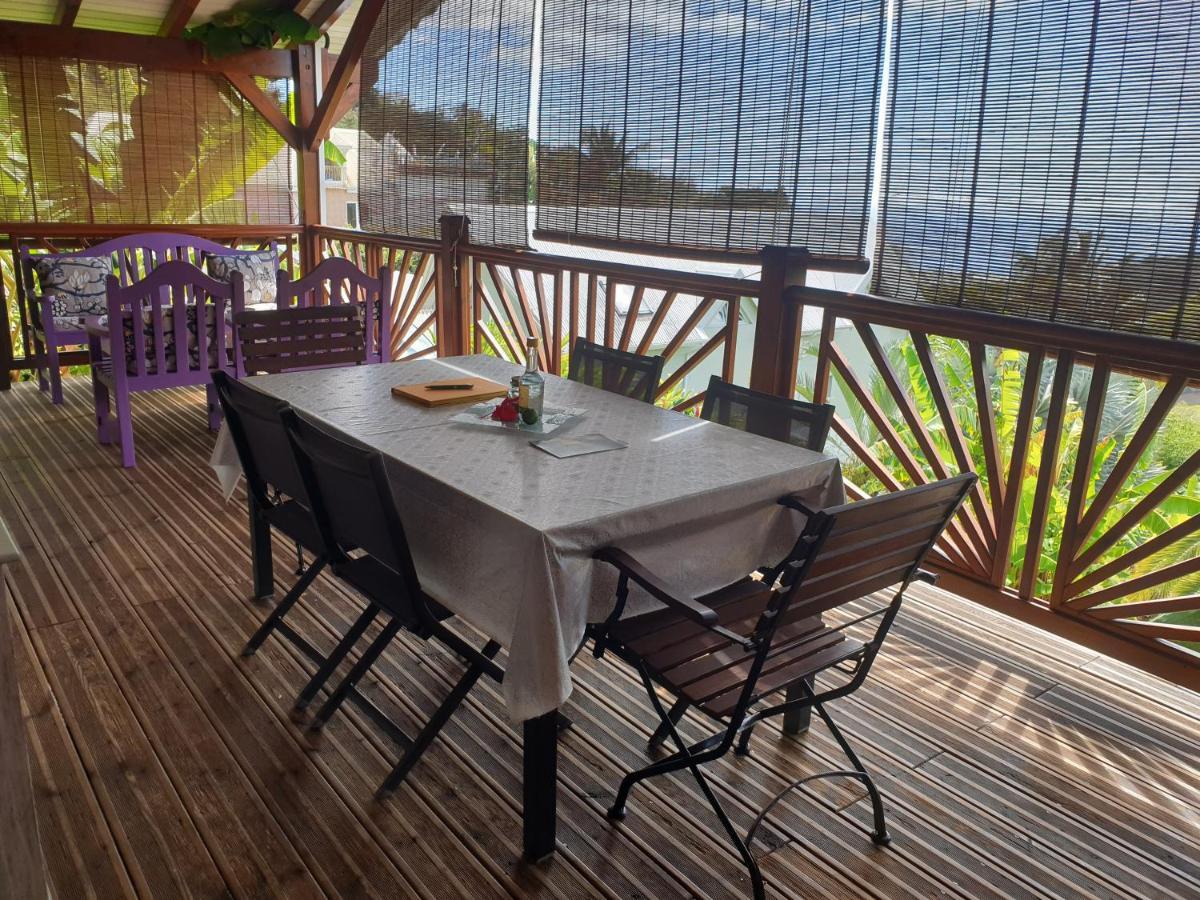 Gîte 4 étoiles, la Vieille Sucrerie St Claude Guadeloupe, Jacuzzi Spa privatif, vue exceptionnelle sur la mer des Caraïbes Basse-Terre Esterno foto