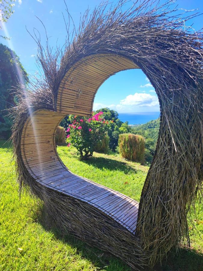 Gîte 4 étoiles, la Vieille Sucrerie St Claude Guadeloupe, Jacuzzi Spa privatif, vue exceptionnelle sur la mer des Caraïbes Basse-Terre Esterno foto