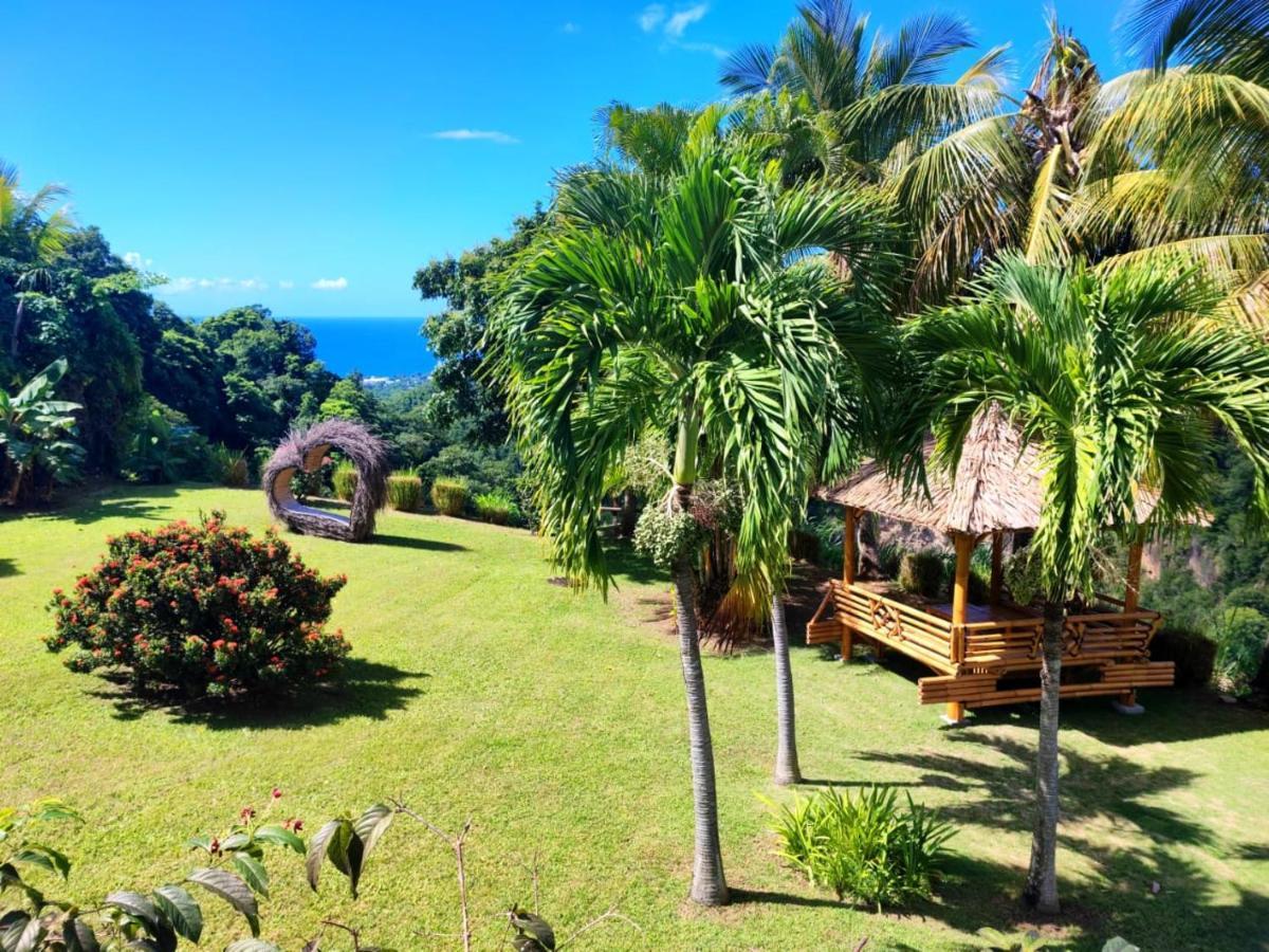 Gîte 4 étoiles, la Vieille Sucrerie St Claude Guadeloupe, Jacuzzi Spa privatif, vue exceptionnelle sur la mer des Caraïbes Basse-Terre Esterno foto